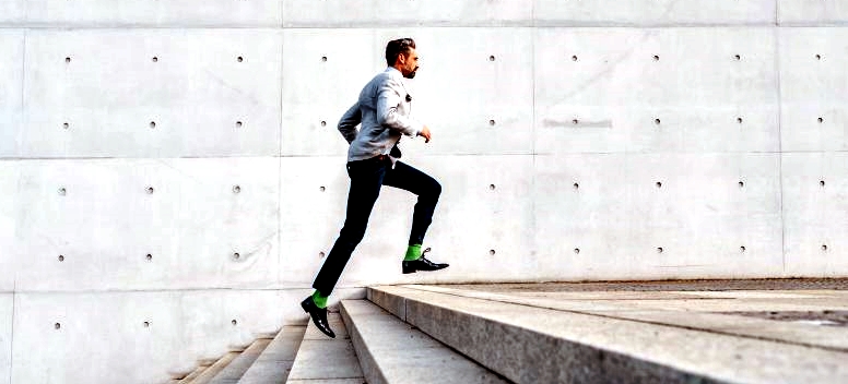 Empresas investem cada vez mais no desenvolvimento de carreira dos colaboradores