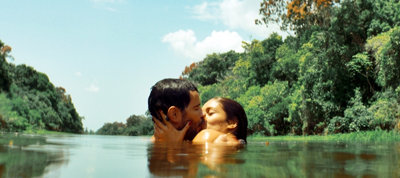 Gravado na Amazônia, o filme ‘O Rio do Desejo’ tem avant-première no Teatro Amazonas
