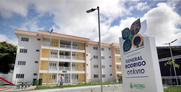 Inauguração do 1º Habitacional do Prosamin+,  figura entre as obras dos 100 primeiros dias do Governo do Amazonas