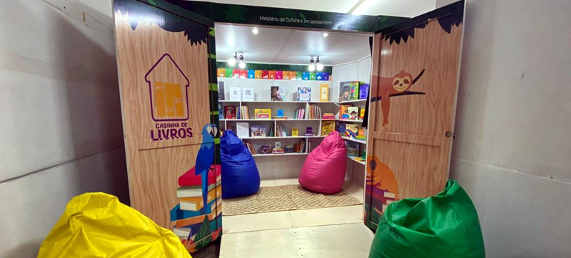 3M patrocina Casinha de Livros, projeto de incentivo à leitura em escolas de Manaus