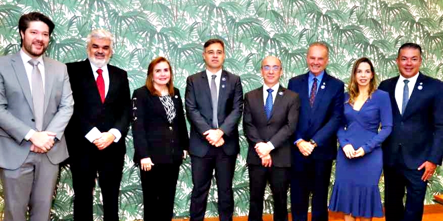 Ministros do STF e STJ participam de seminário internacional no TCE-AM