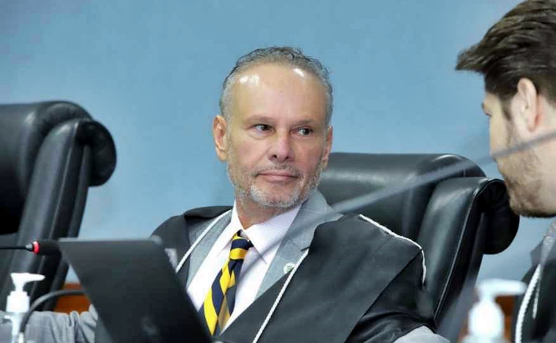 Conselheiro do TCE-AM suspende licenças que autorizavam construção de aterro sanitário no Tarumã