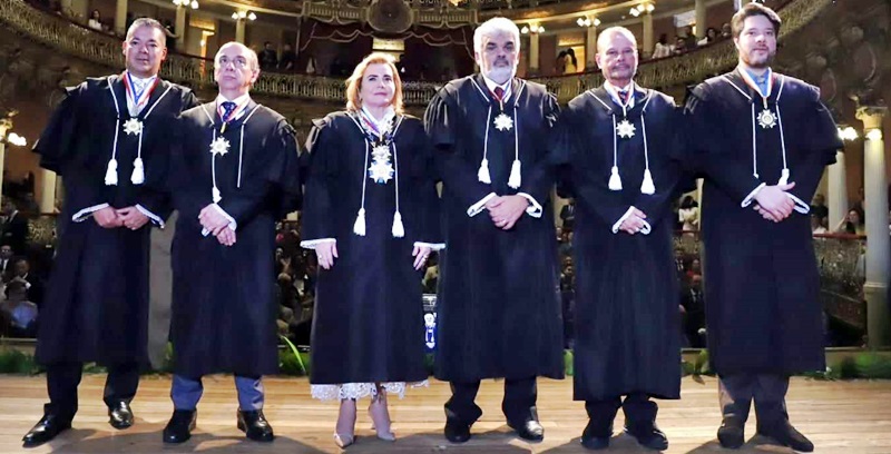 Yara Lins dos Santos toma posse no comando do TCE-AM para o biênio 2024/2025