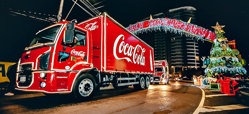 Caravana de Natal da Coca-Cola chega ao Amazonas