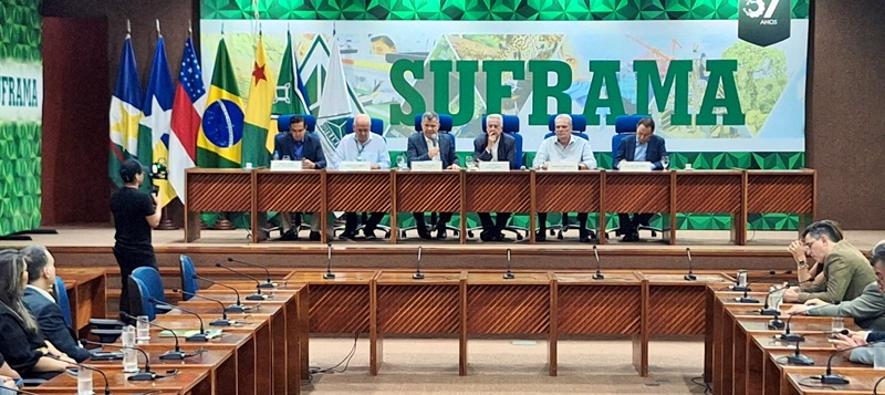 Projeto ‘CBA Conecta’ é apresentado no auditório da Suframa com a presença de secretário do MDIC