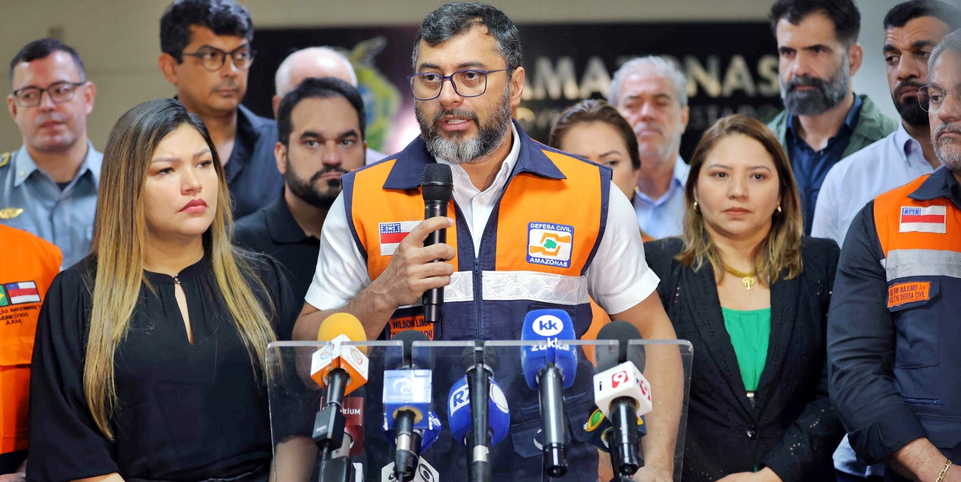 Operação estiagem: Wilson Lima anuncia licenças para dragagens de rios do estado a fim de garantir navegabilidade