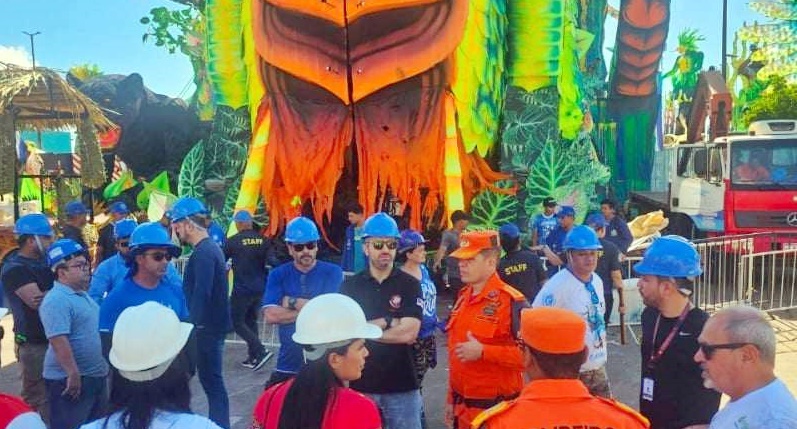 Ministério Público fiscaliza galpões para garantir segurança durante festival de Parintins