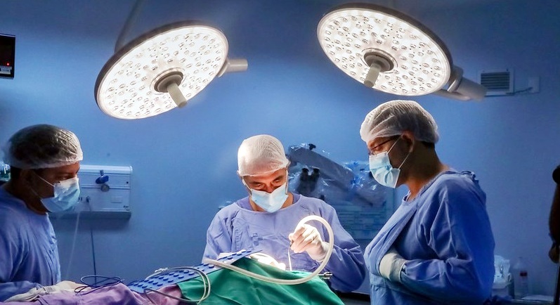 Implante coclear pela rede pública de saúde transforma vidas de pacientes com surdez severa