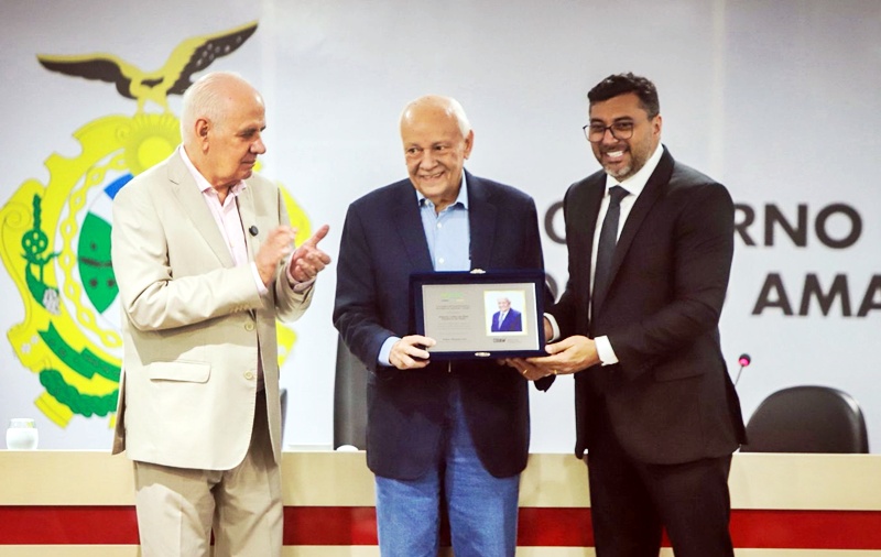 Presidente da Fieam é homenageado na 317ª Reunião Ordinária do Codam 