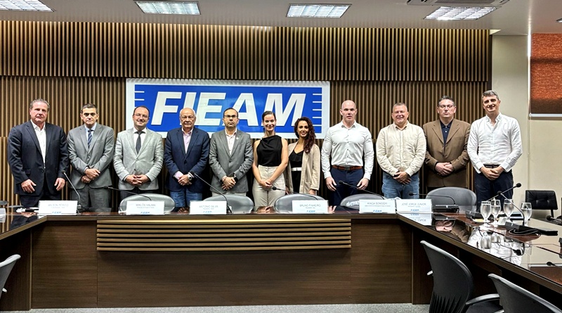 Fieam recebe delegação diplomática e de empresários da área de defesa da Hungria